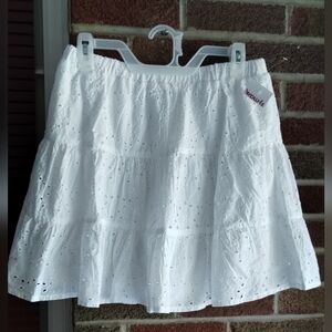 NWOT-Japna White Eyelet Skirt Size L